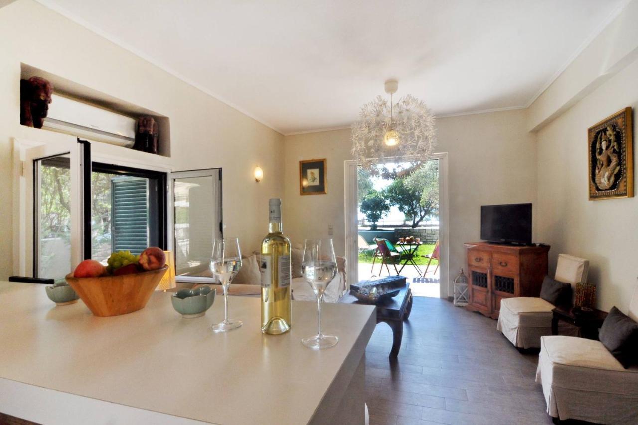 Chloe Apartment Barbati Luaran gambar